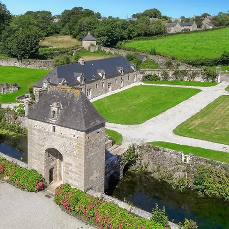 4 Bedroom Stunning In Gonneville-le-theil * Gonneville-Le Theil