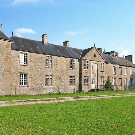 Beautiful In Gonneville-le-theil 度假居