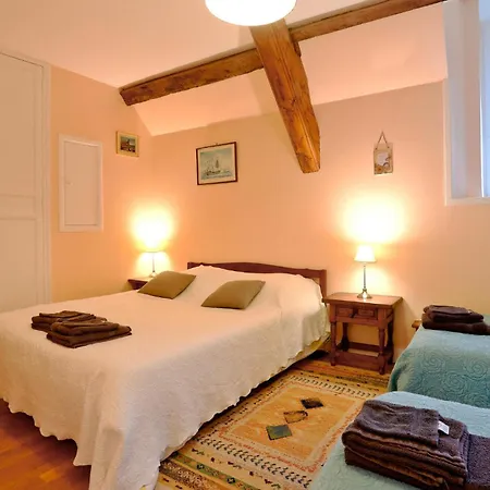 4 Bedroom Stunning In Gonneville-le-theil Gonneville-Le Theil