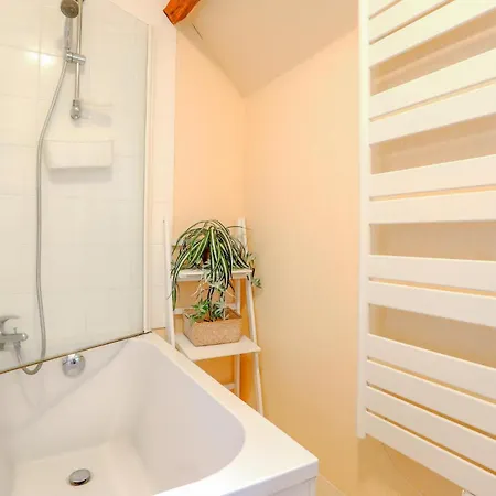 Beautiful In Gonneville-le-theil Gonneville-Le Theil